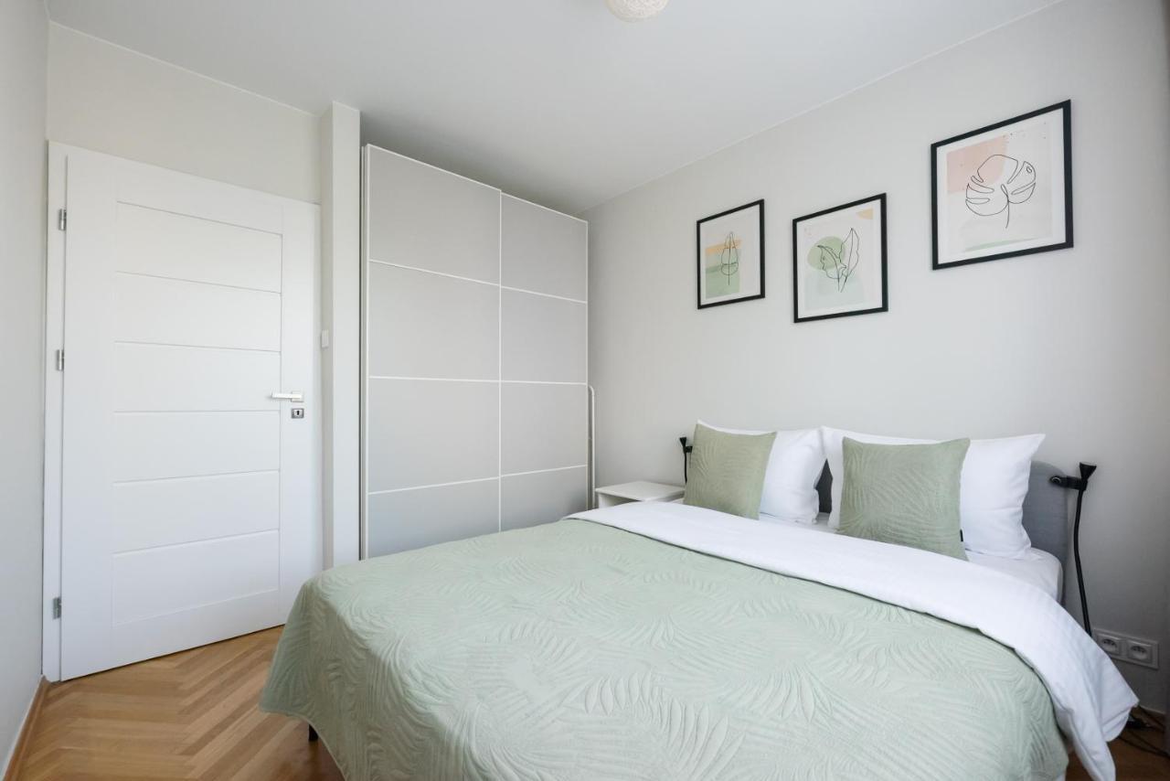 Nowogrodzka Grey Apartment Warszawa Zewnętrze zdjęcie